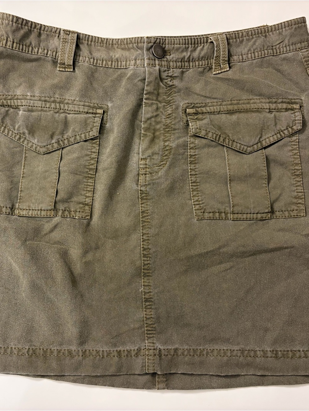 Skirt Olive Mini Cargo - Casual Utility Style